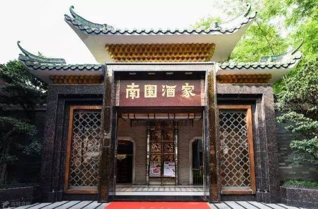 西餐厅工装效果图_红砖厂西餐_西餐厅地砖